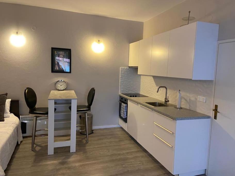Studio Apartment Luxe- 10Min To Old Town Dubrovnik Eksteriør billede